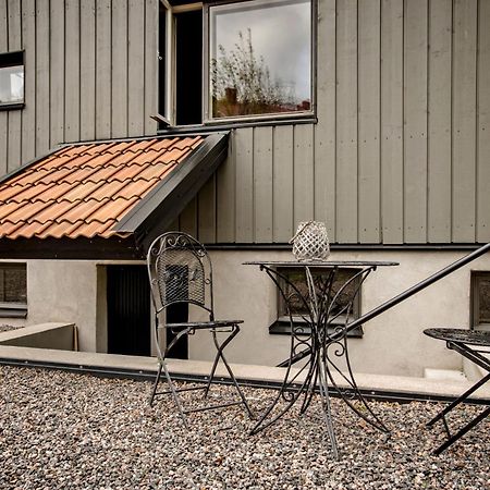 Vivante Basement Accommodation Porvoo Exterior foto